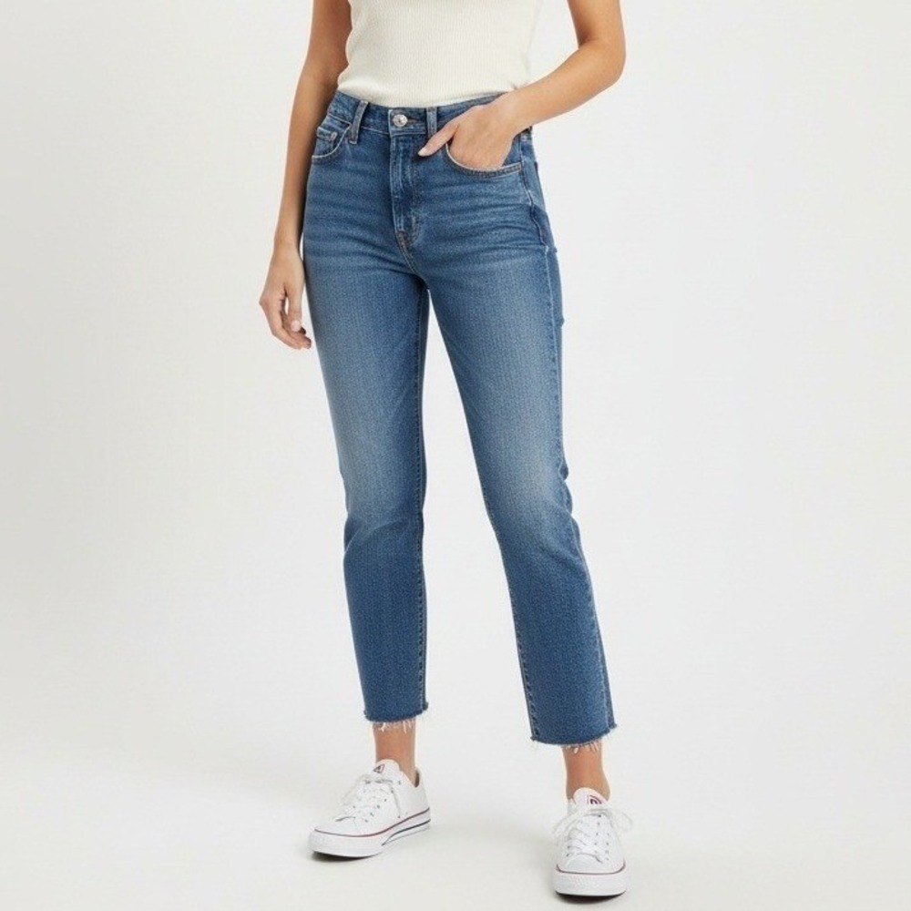 Levi's Premium Wedgie Straight Jeans Women 27 Blue High Rise Crop Raw Hem Denim